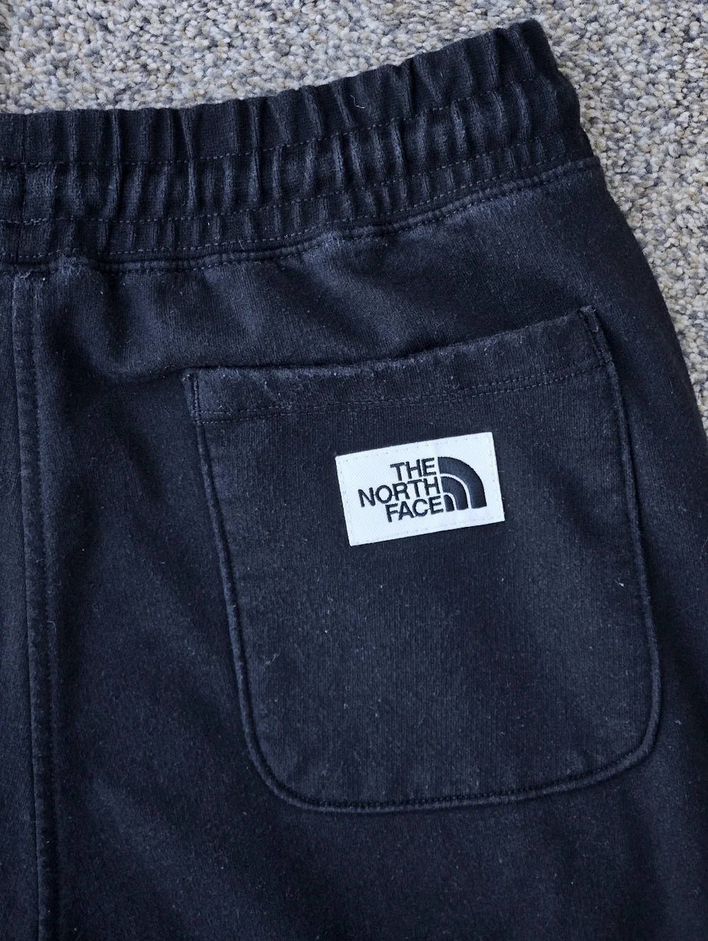 North Face Jogger Pants Black Tapered Sweatpants Pockets Warm Mens Size Medium